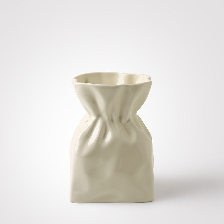 Simple And Fashionable Ceramic Vase